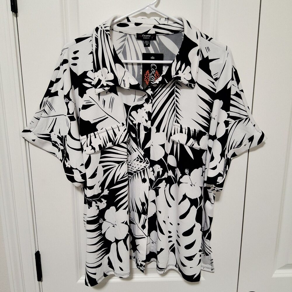 Cocomo Women's Black & White Floral Button-down SS Blouse Size 2X New w/Tag